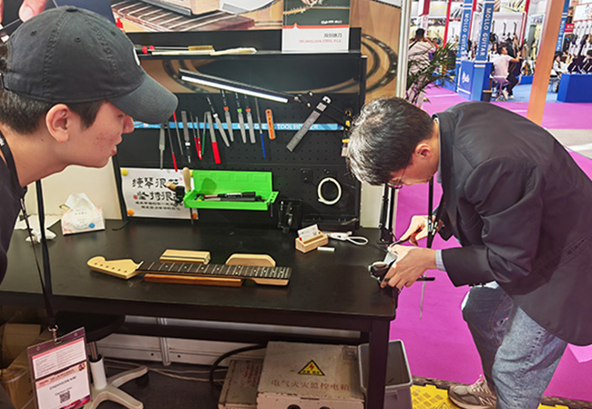 Shuangjian's New Music Files Shine at Shanghai International Musical Instrument Exhibition, Enthralling Music Lovers Worldwide